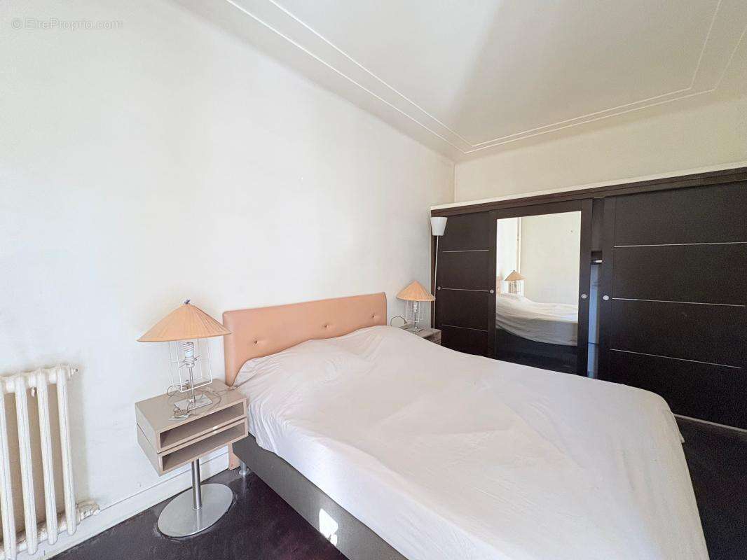 Appartement à LE CANNET