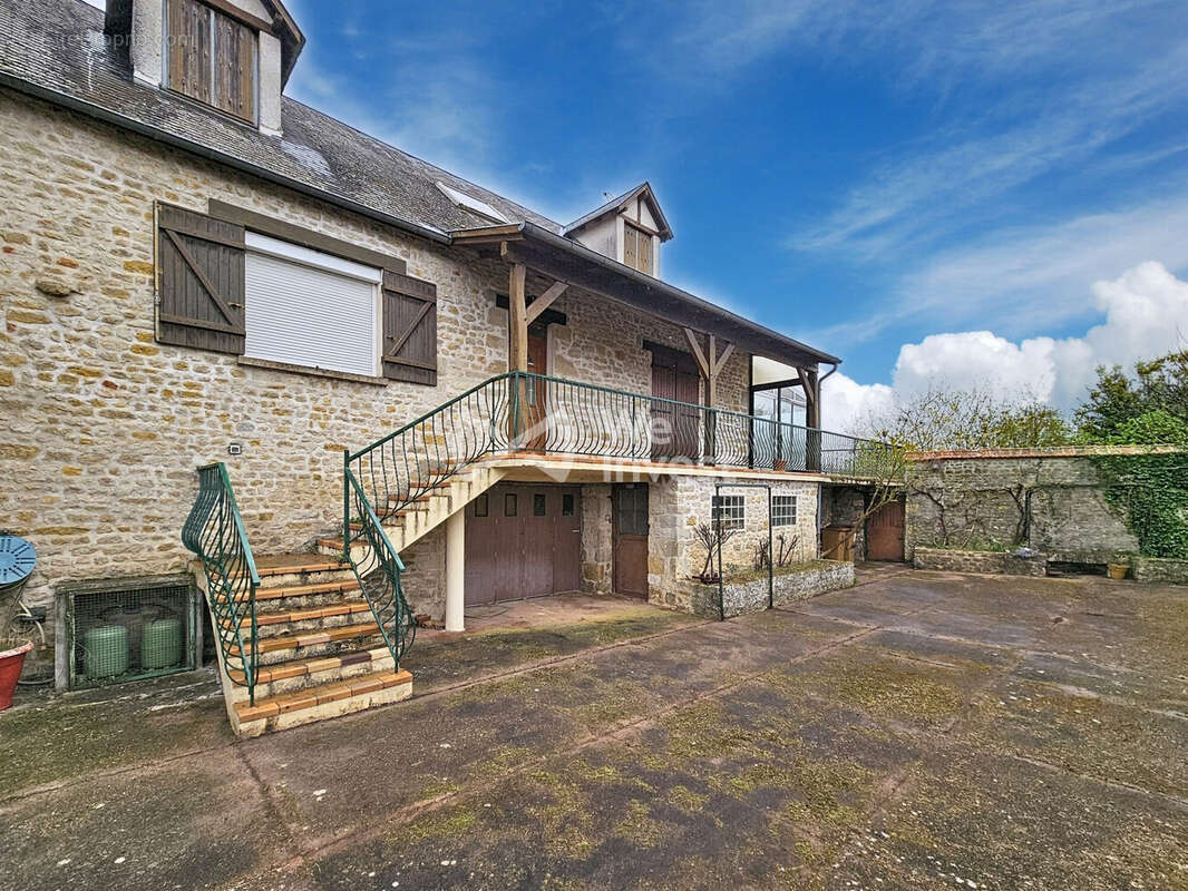Maison 211 m² à Pithiviers  - photo 4