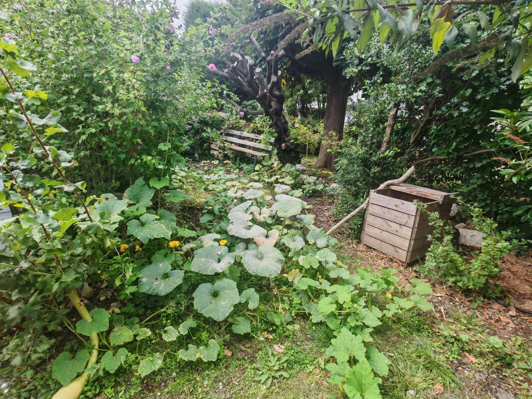 Maison à CHALLES-LES-EAUX