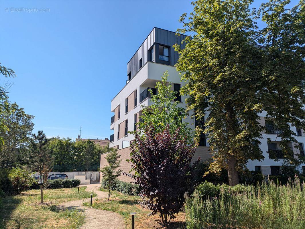 Appartement à VERNOUILLET