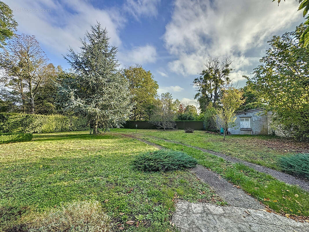 Maison à HERMONVILLE