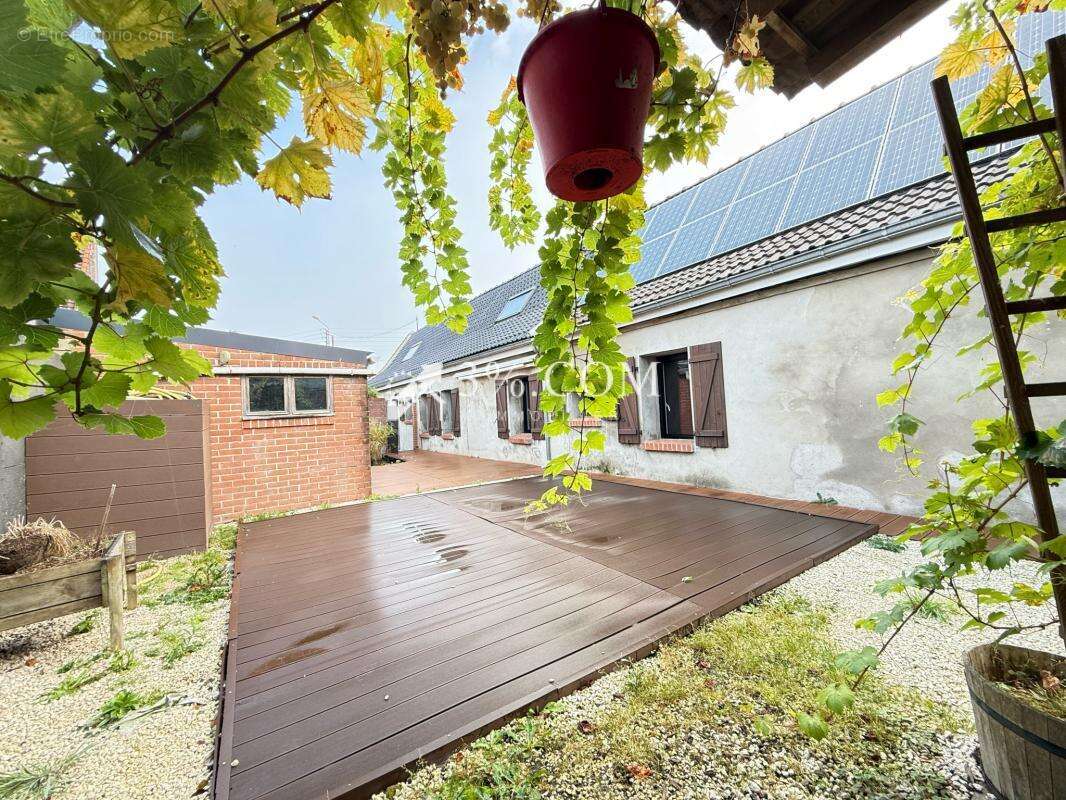 Maison à RAIMBEAUCOURT