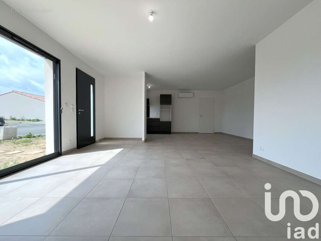 Photo 6 - Maison à BIZE-MINERVOIS