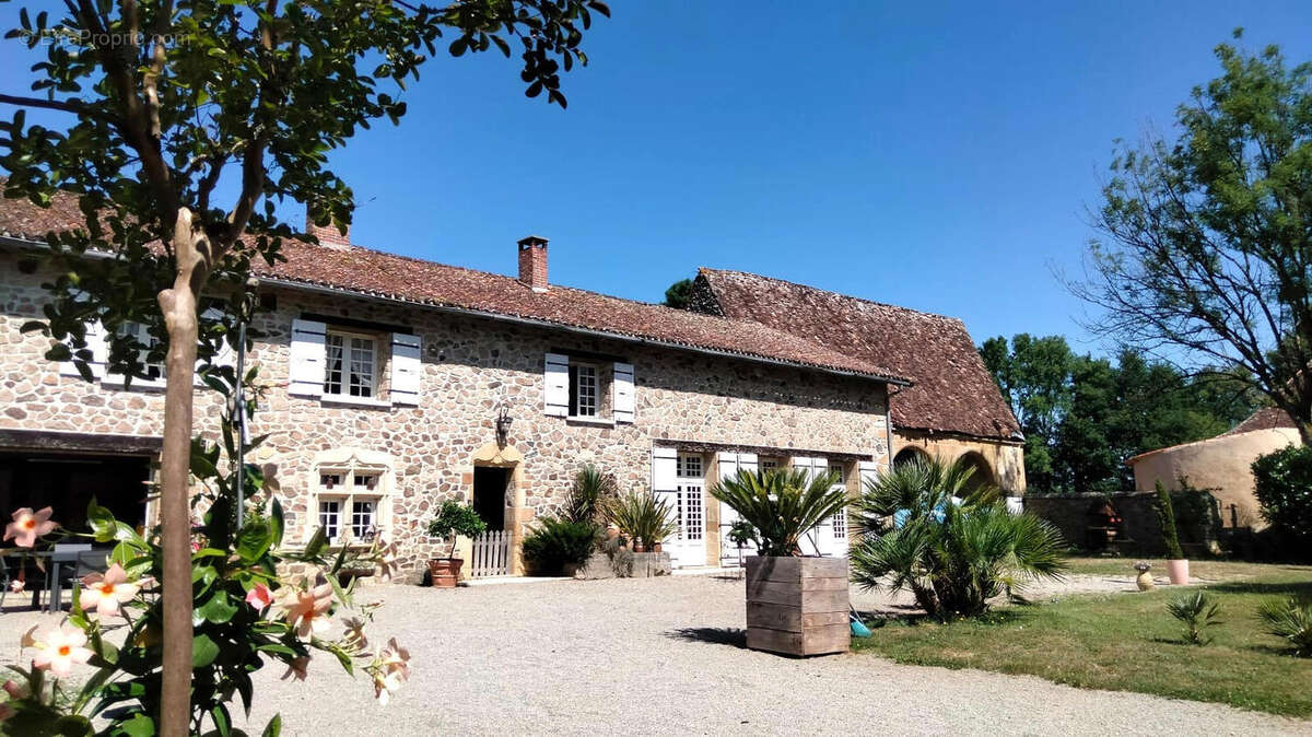 OVERVIEW - Maison à ANSAC-SUR-VIENNE