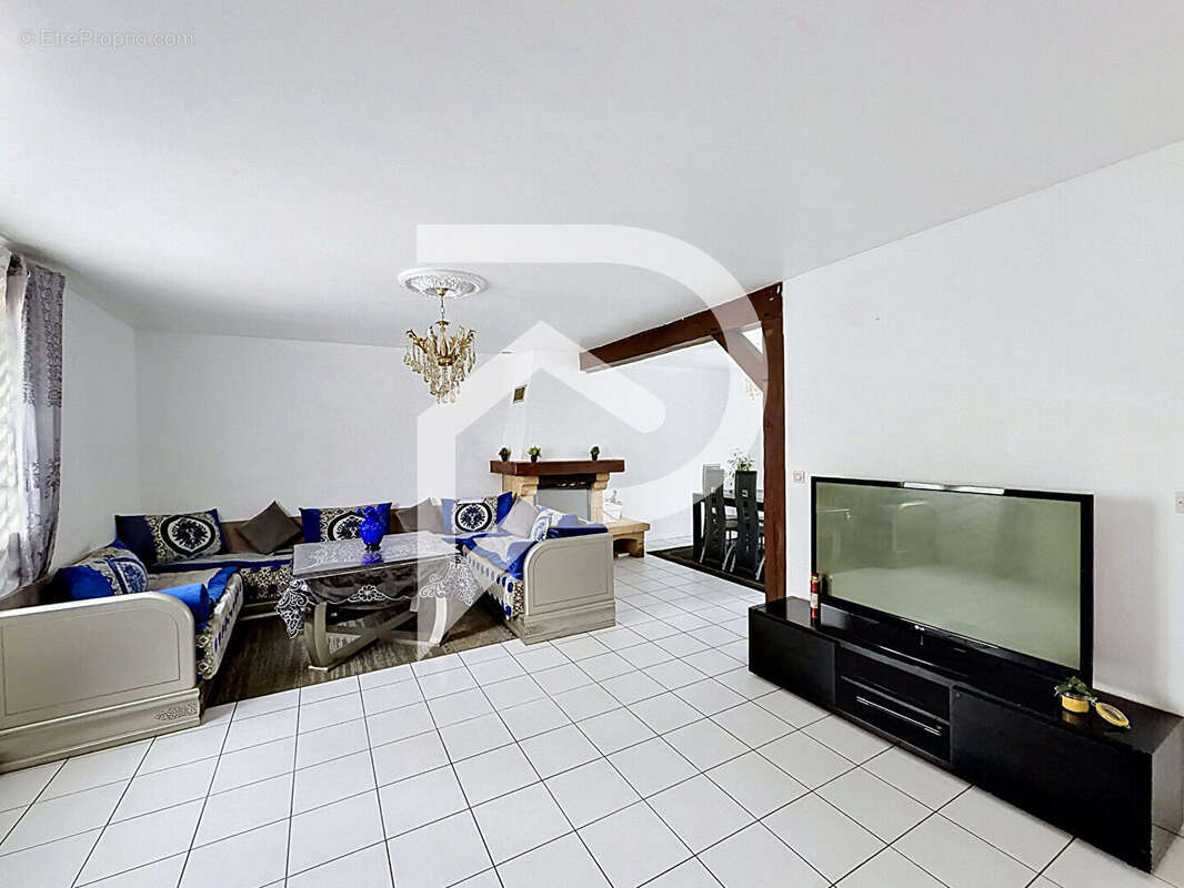 Maison 6 chambres Vernouillet - photo 2