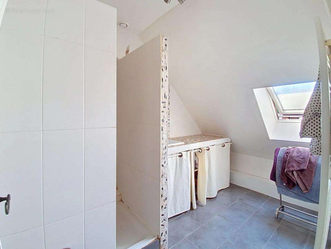 Maison à VILLECRESNES