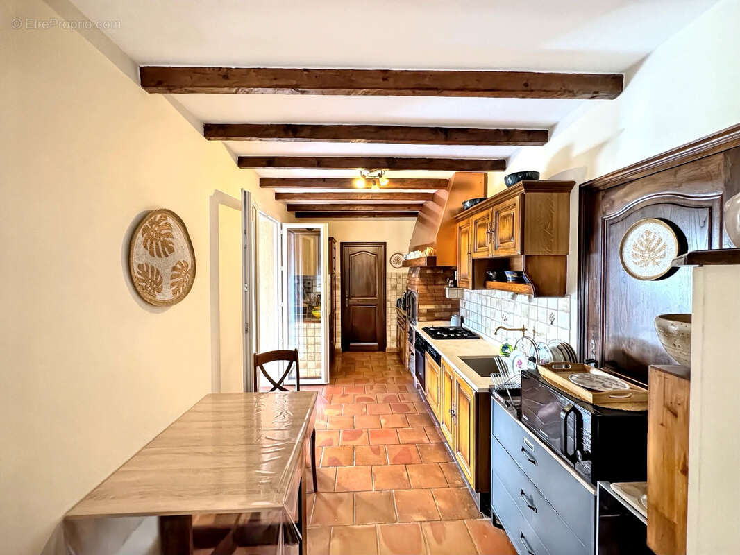 Maison à LA LONDE-LES-MAURES