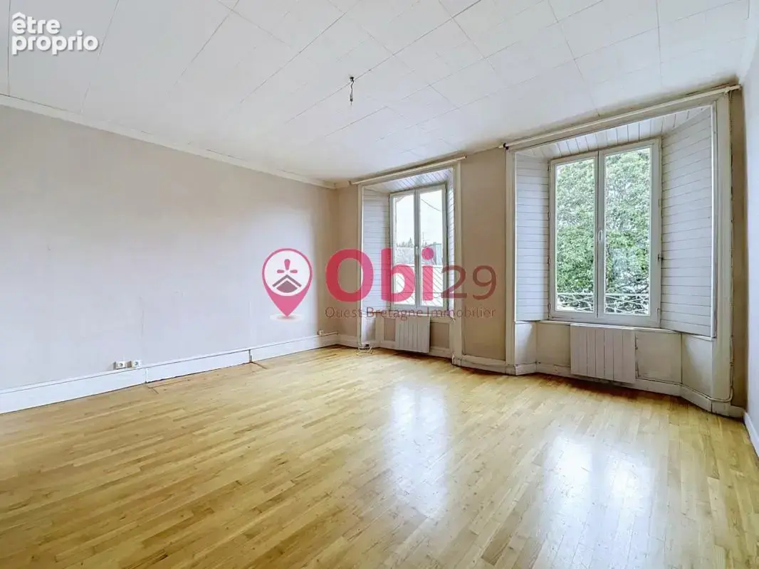 Appartement à CHATEAULIN