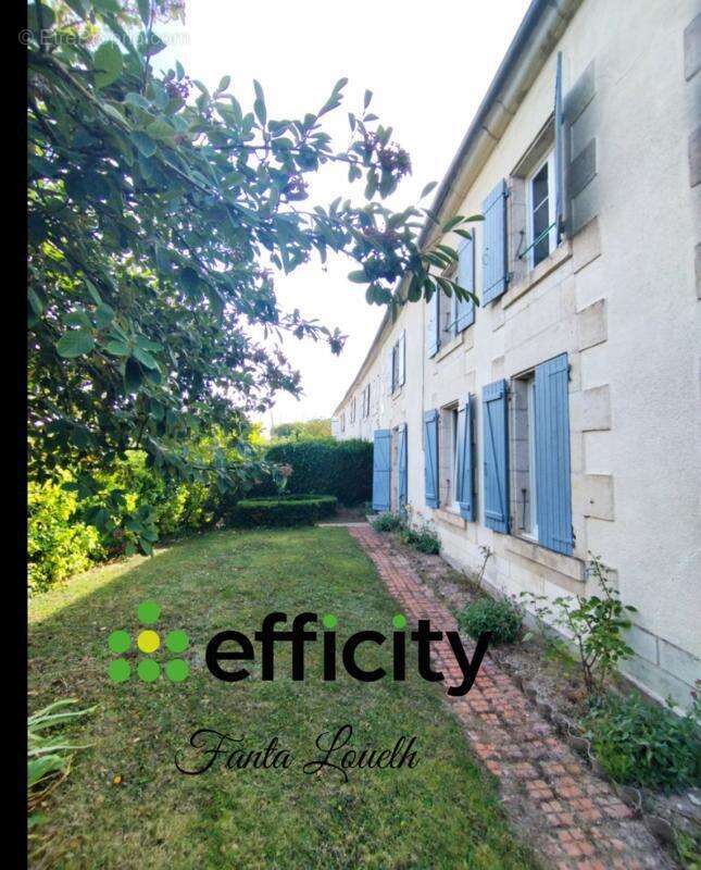 Maison à SAINT-HILAIRE-LA-PALUD