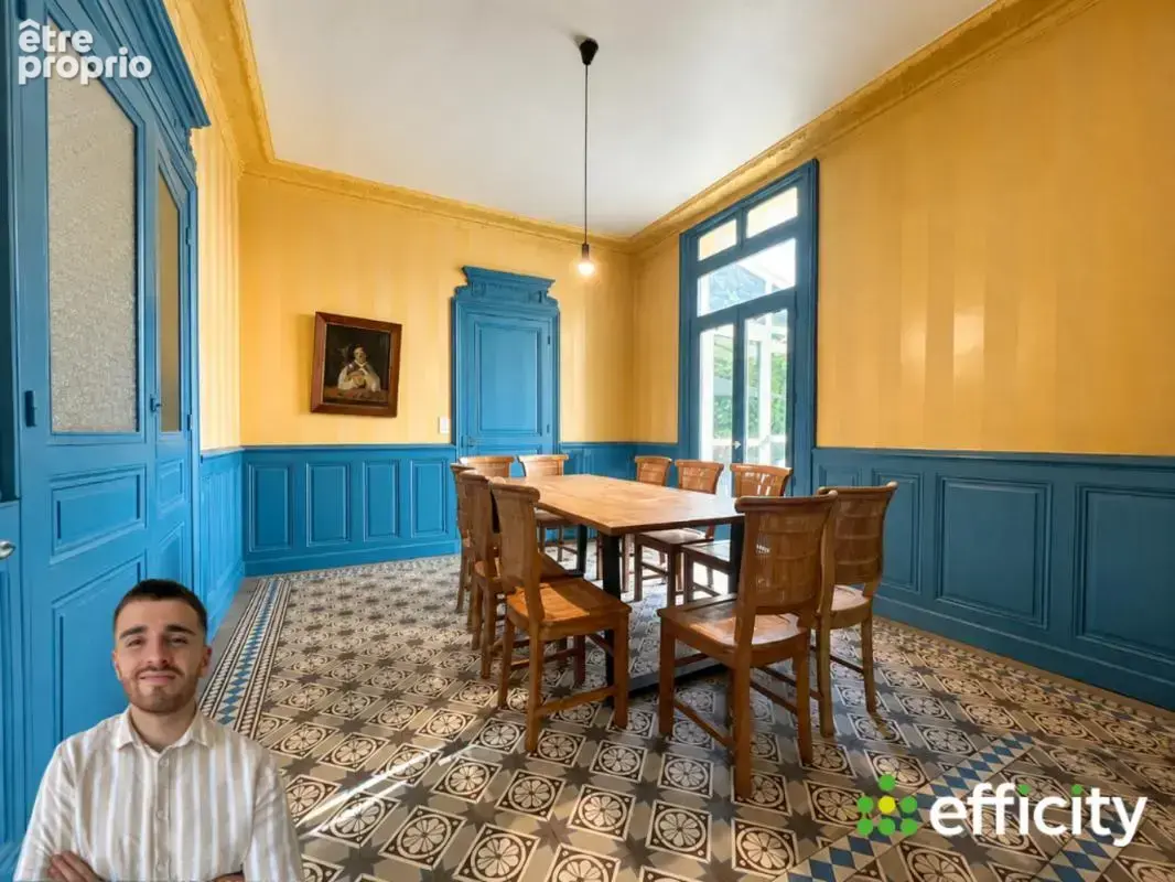 Maison 10 pièces 375 m² à vendre à Saint-Etienne (42100) - photo 2