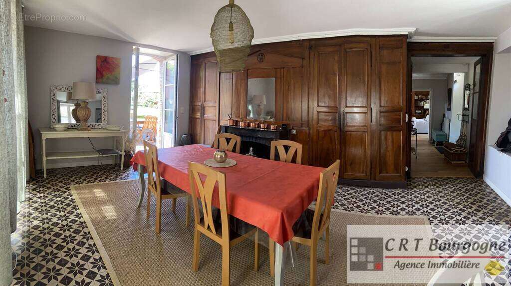 Maison 9 pièces 247.5 m² Toucy - photo 3