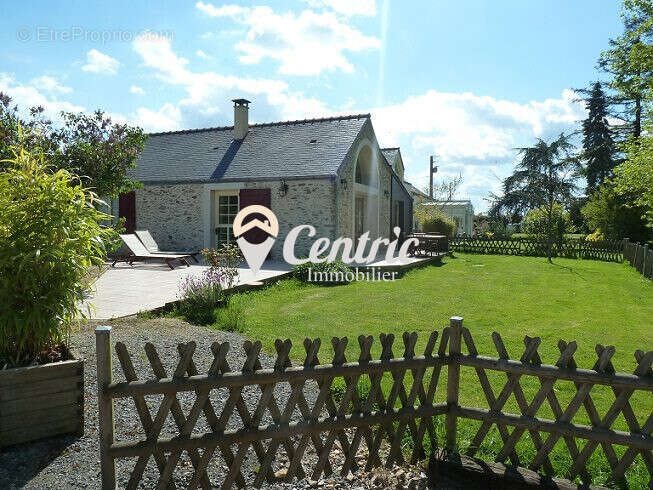 Maison à SAINT-MARS-DU-DESERT