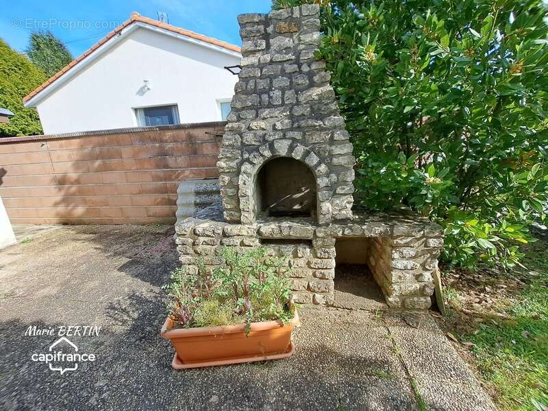 Maison à MELLE