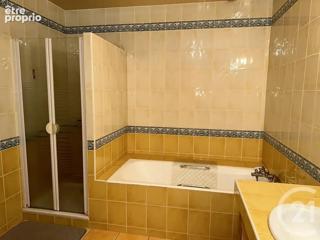 Maison 6 pièces 227 m² à vendre à Cosne-Cours-Sur-Loire (58200) - photo 15
