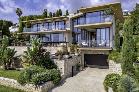 Maison à ANTIBES