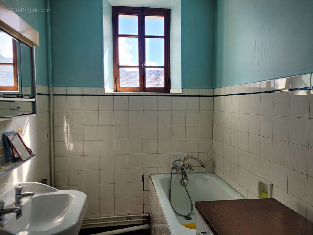 Appartement à FAVERGES