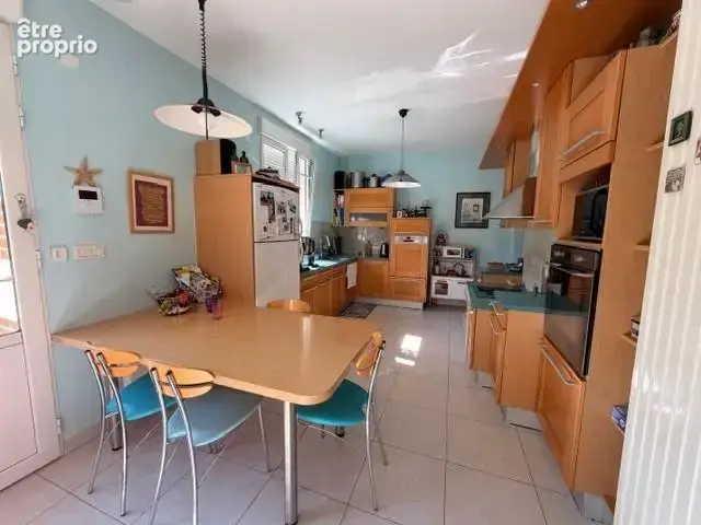 Maison 7 pièces 195 m² à vendre à Loudun (86200) - photo 4
