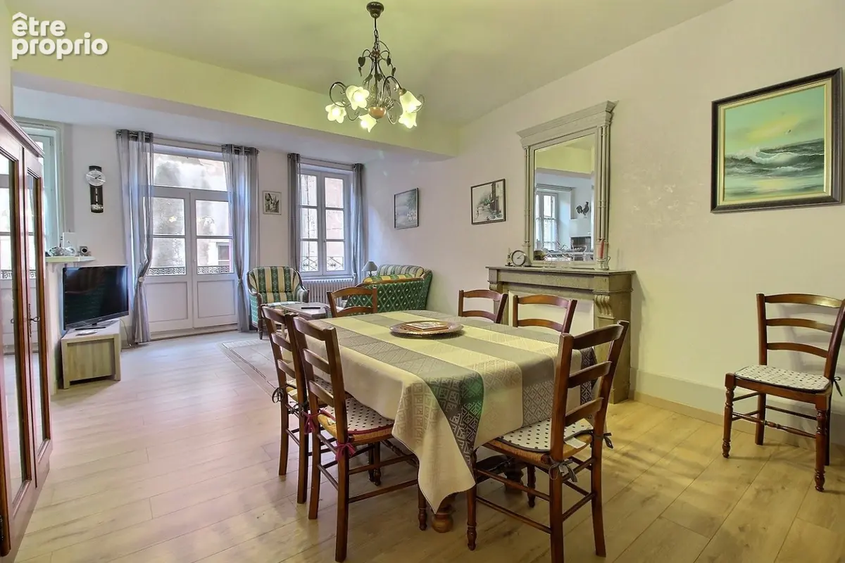 ST GENGOUX, maison de village 150 m² - photo 3