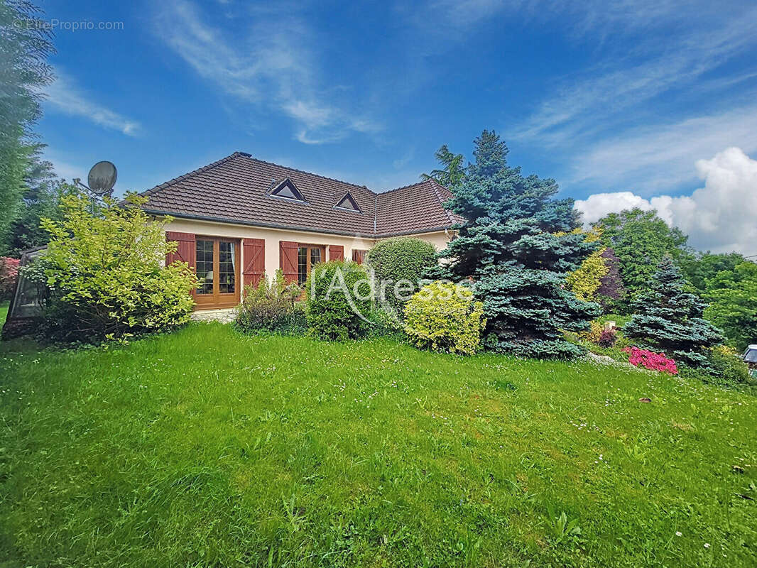 Maison à MAGNY-LE-HONGRE