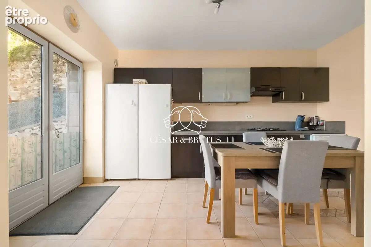 Maison 162 m² à Vienne  - photo 9