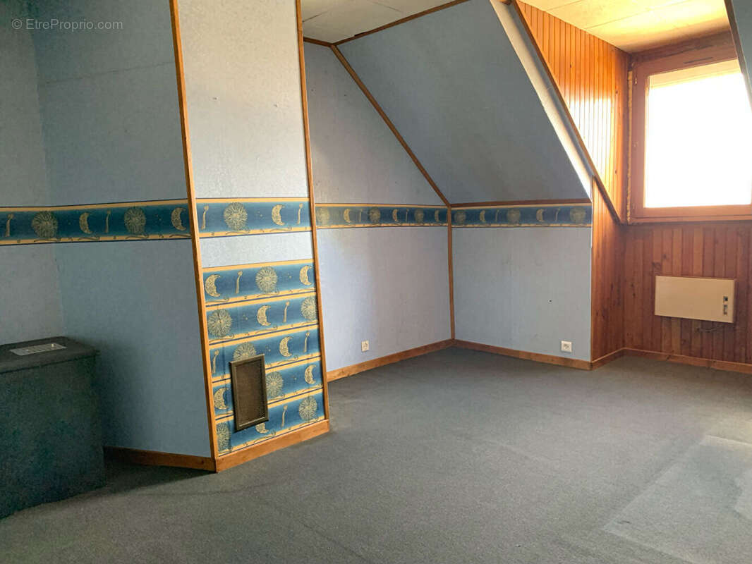 Maison à SAINT-LUBIN-DES-JONCHERETS