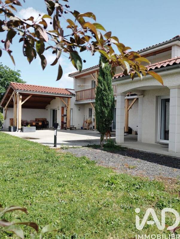 Photo 1 - Maison à ANDREZIEUX-BOUTHEON