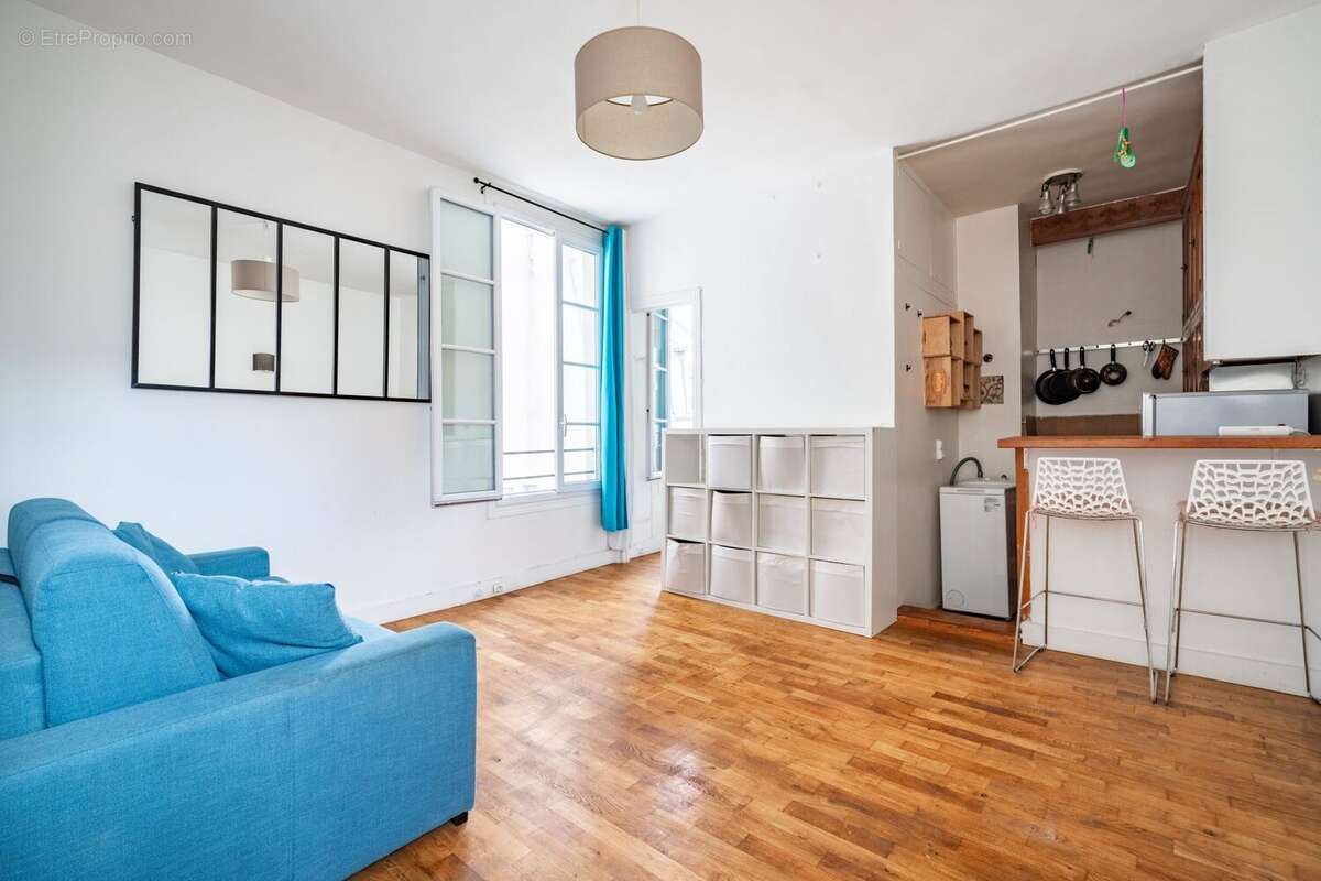Appartement à PARIS-2E