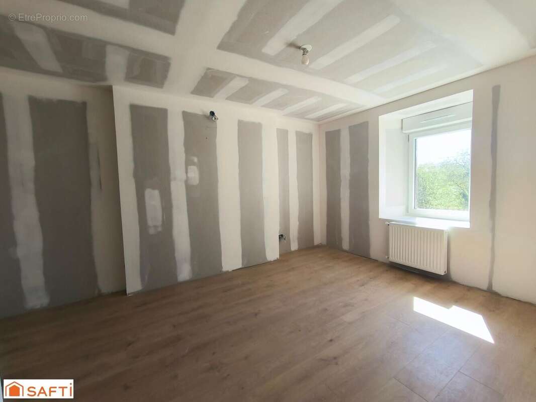 Maison 112 m² à Plounerin  - photo 7
