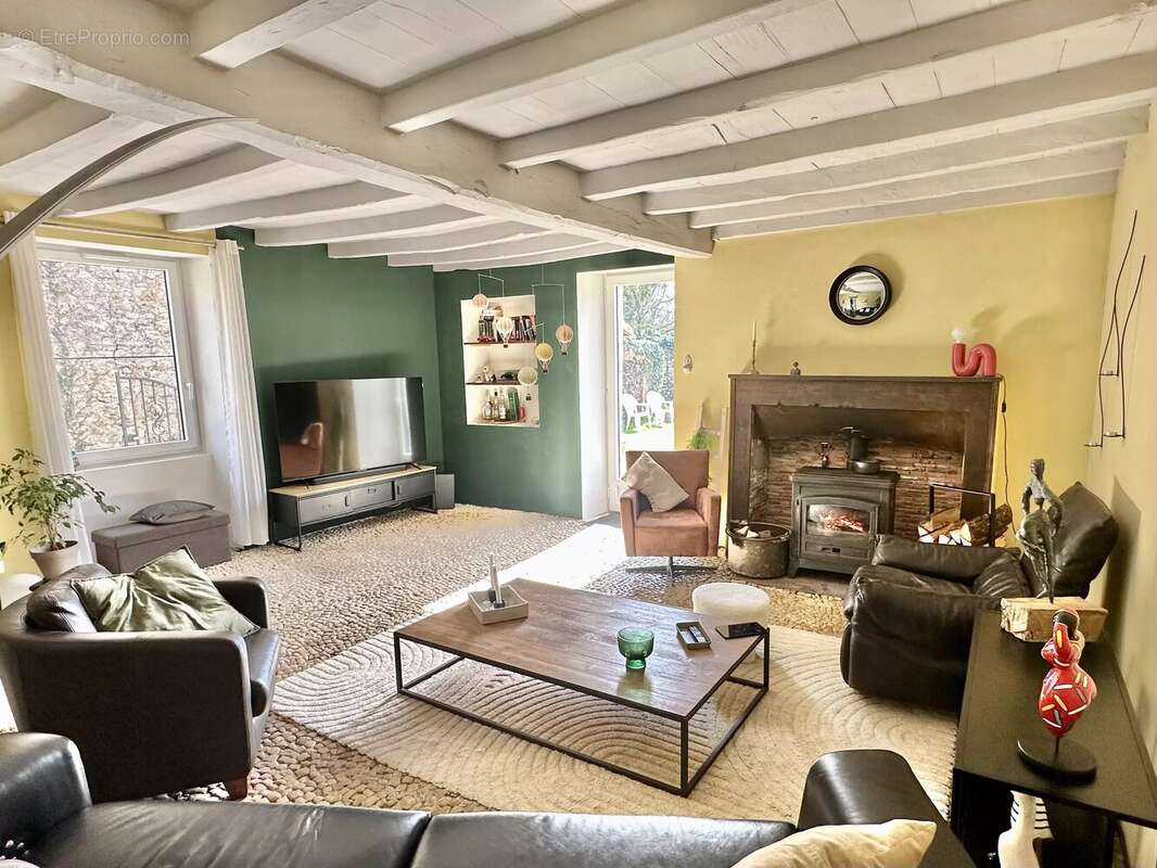 Maison à SAINT-CLAUD