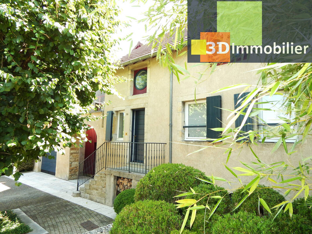 MAISON À VENDRE 201 M² - Maison à LONS-LE-SAUNIER