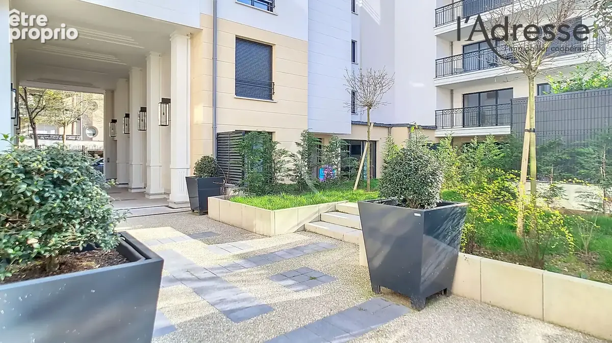 Appartement FRANCO SUISSE Suresnes (quartier Belvédère) 3 pièce(s) 61 m2 avec terrasse 8m² et parking boxé - photo 15