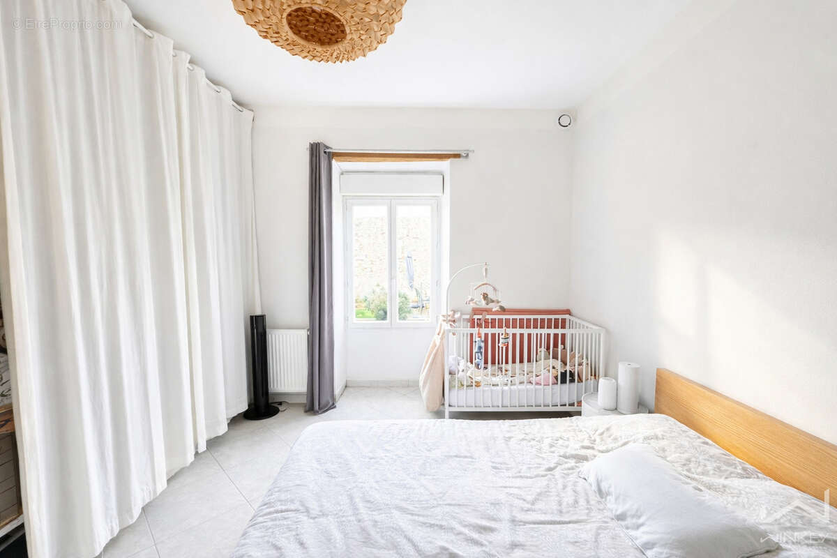 Appartement à MONTBOUCHER-SUR-JABRON