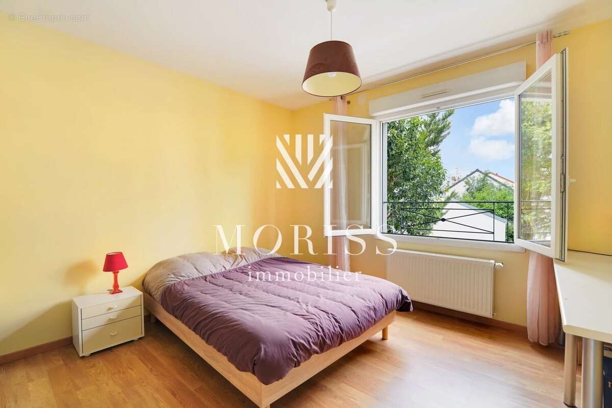 Maison à LE PERREUX-SUR-MARNE