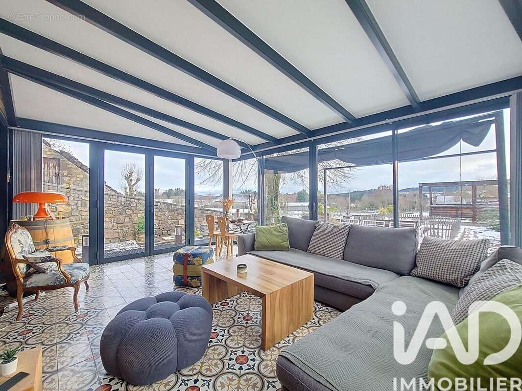 Photo 2 - Maison à AUMONT-AUBRAC