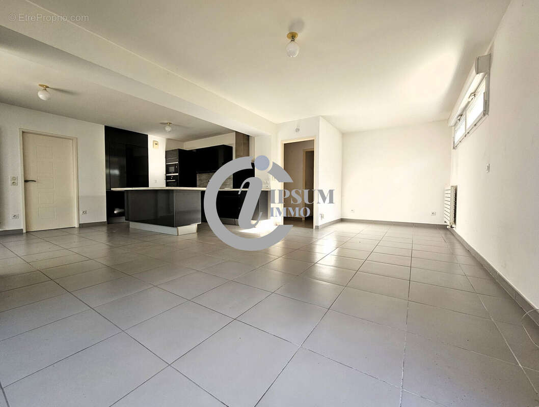 Appartement à CASTELNAU-LE-LEZ