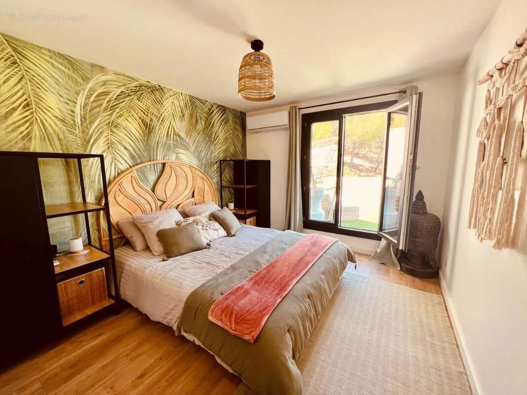 Appartement à SAUSSET-LES-PINS