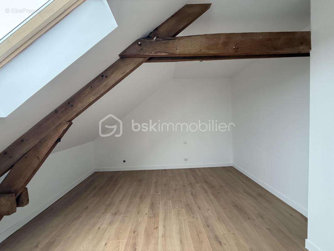 Maison rénovée de près de 120 m² – Quartier Batignolles, Le Mans – 15 min à pied de la gare - photo 10
