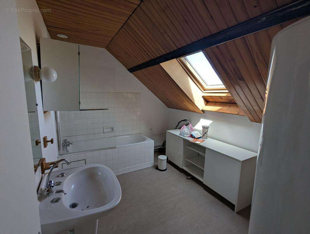 Maison à LA LOUPE
