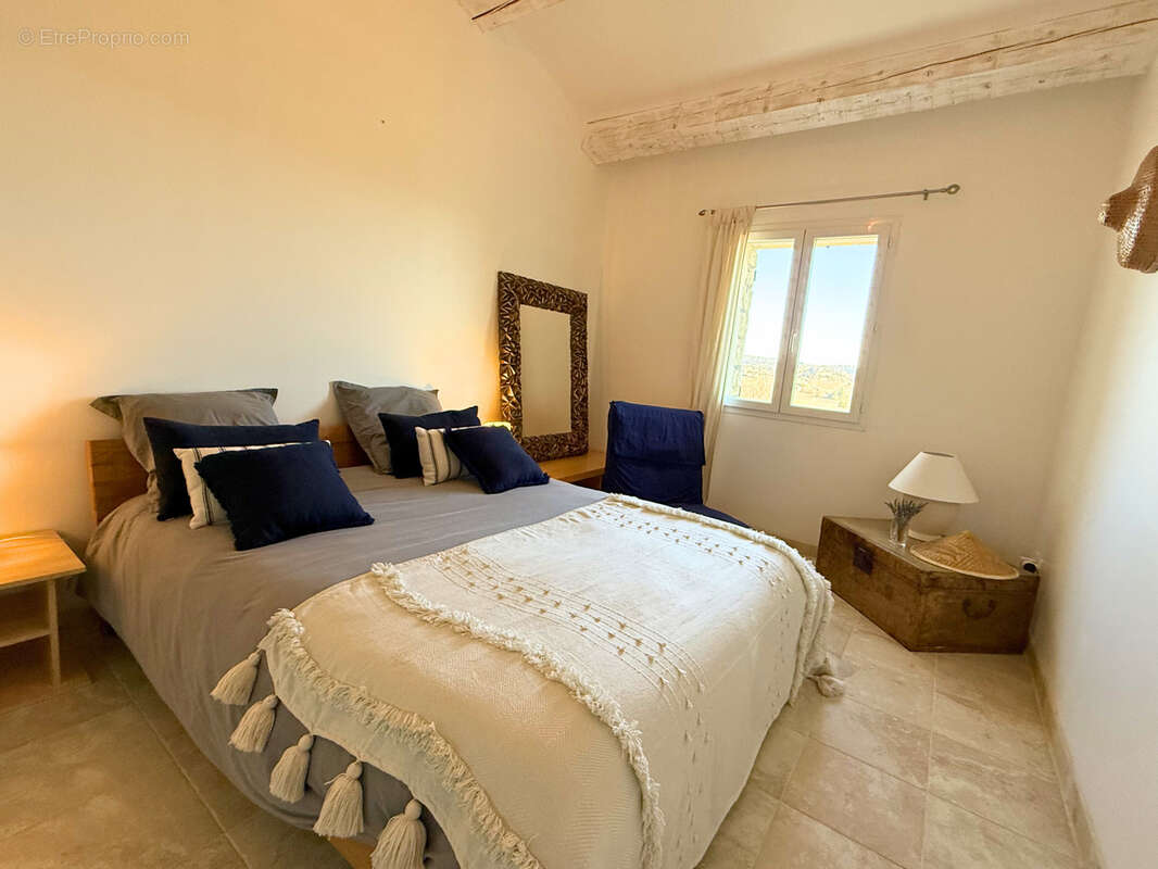 Maison à FORCALQUIER