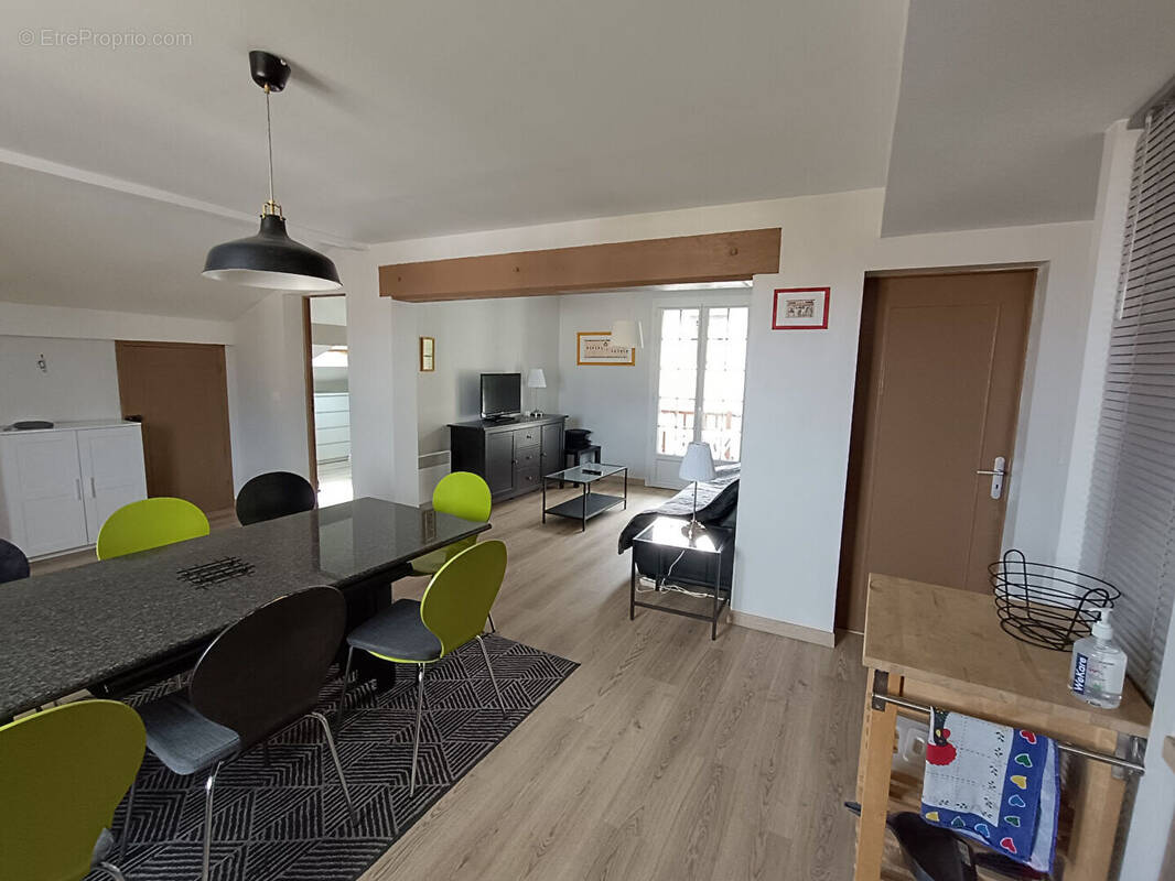 Appartement à CIBOURE