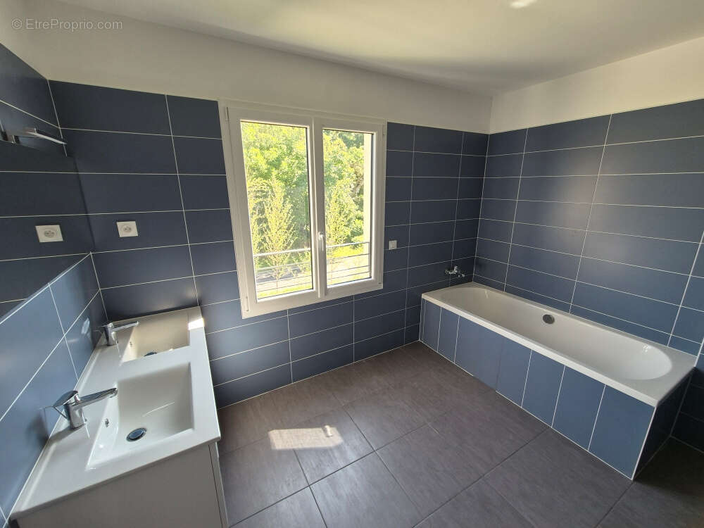 Maison à MONTFORT-L&#039;AMAURY