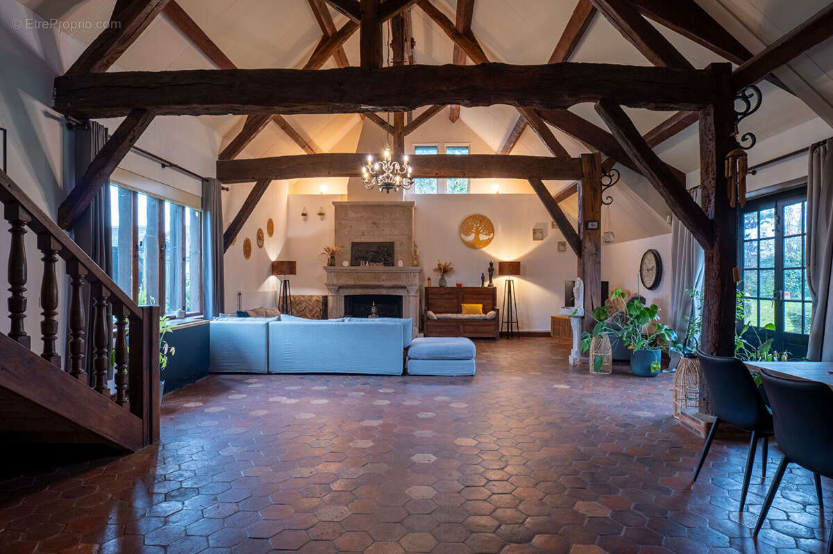 Longère De Caractère dans le Perche 300 M2 Sur Terrain De 9000m2 - photo 8