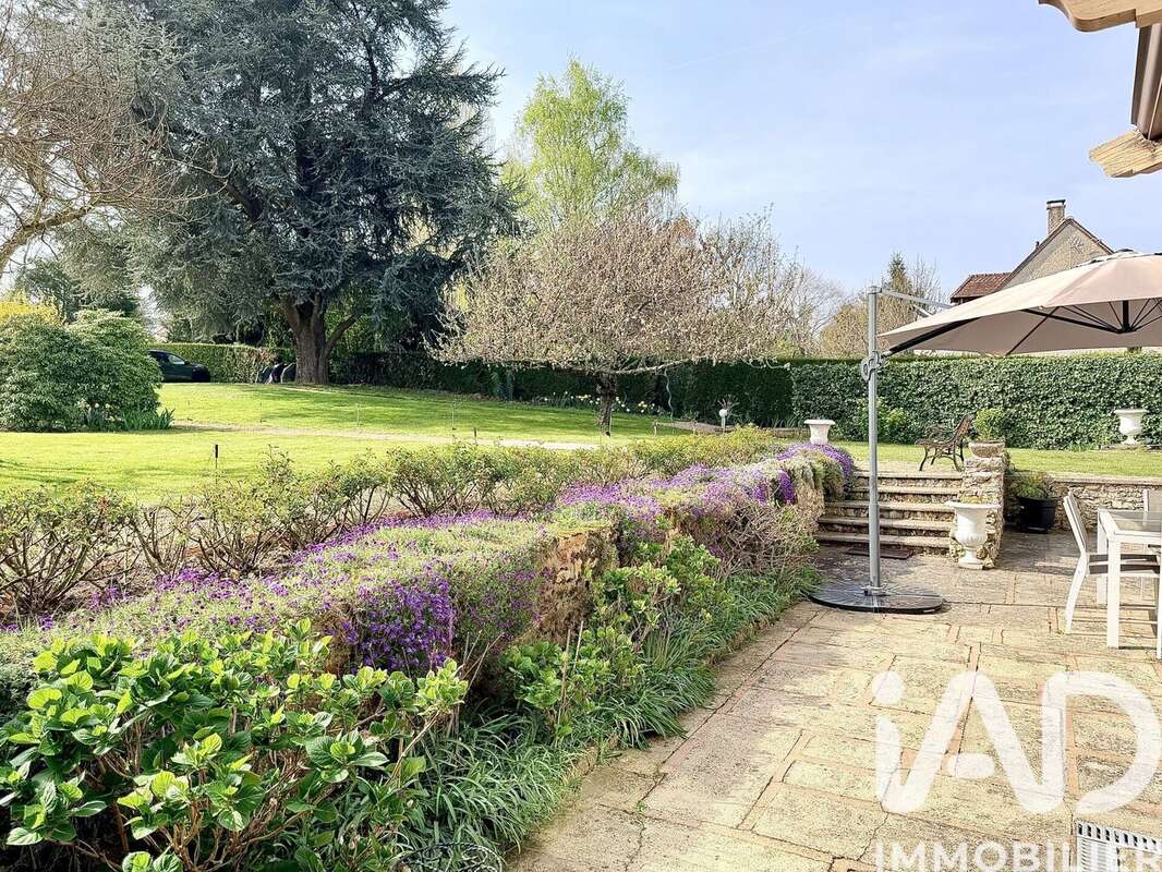 Photo 2 - Maison à MONTFORT-L'AMAURY