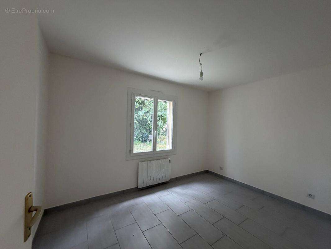 Maison de  plain pied 3 chambres avec 475 M2 de terrain - photo 7