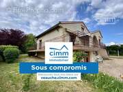 Maison à SURY-LE-COMTAL