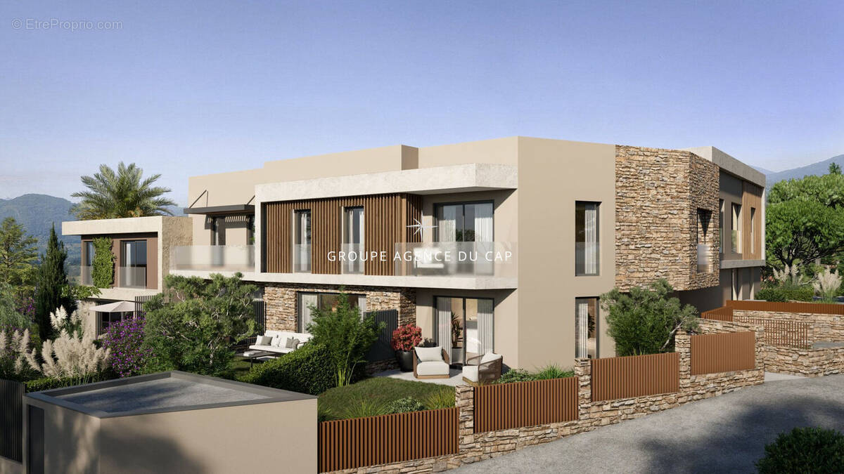 Appartement à SAINT-RAPHAEL