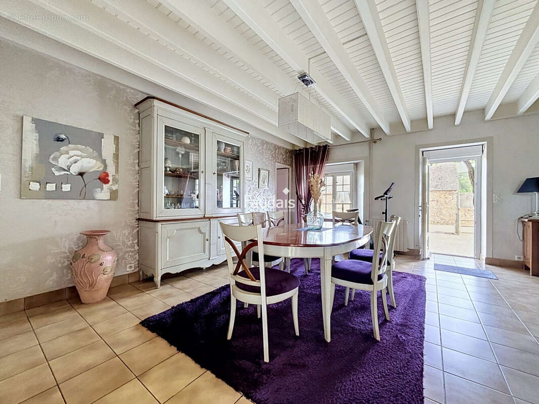 Maison 248 m² à Doville  - photo 3