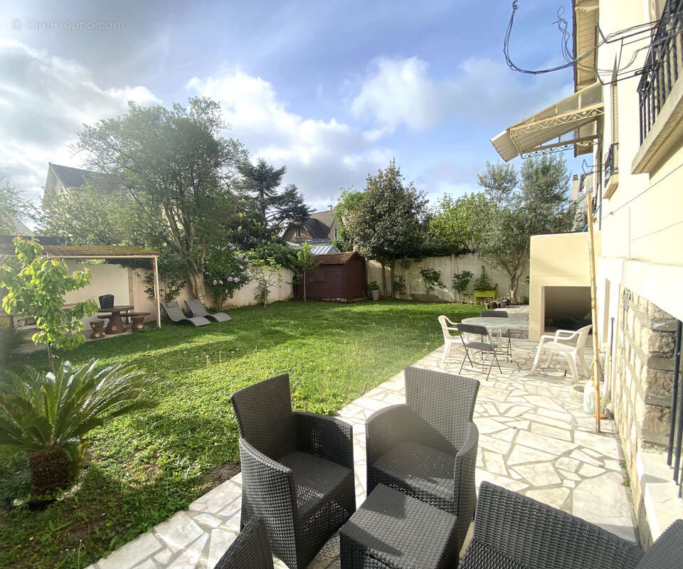 Maison à DEUIL-LA-BARRE