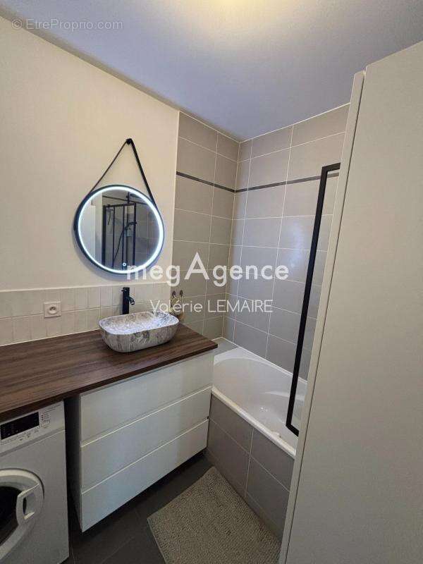 Appartement à GRISY-SUISNES