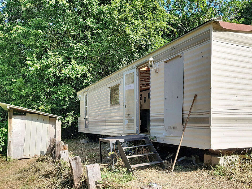 Terrain de détente et de loisirs non constructible dans un cadre champêtre à 5 minutes de Pont Audemer - photo 8